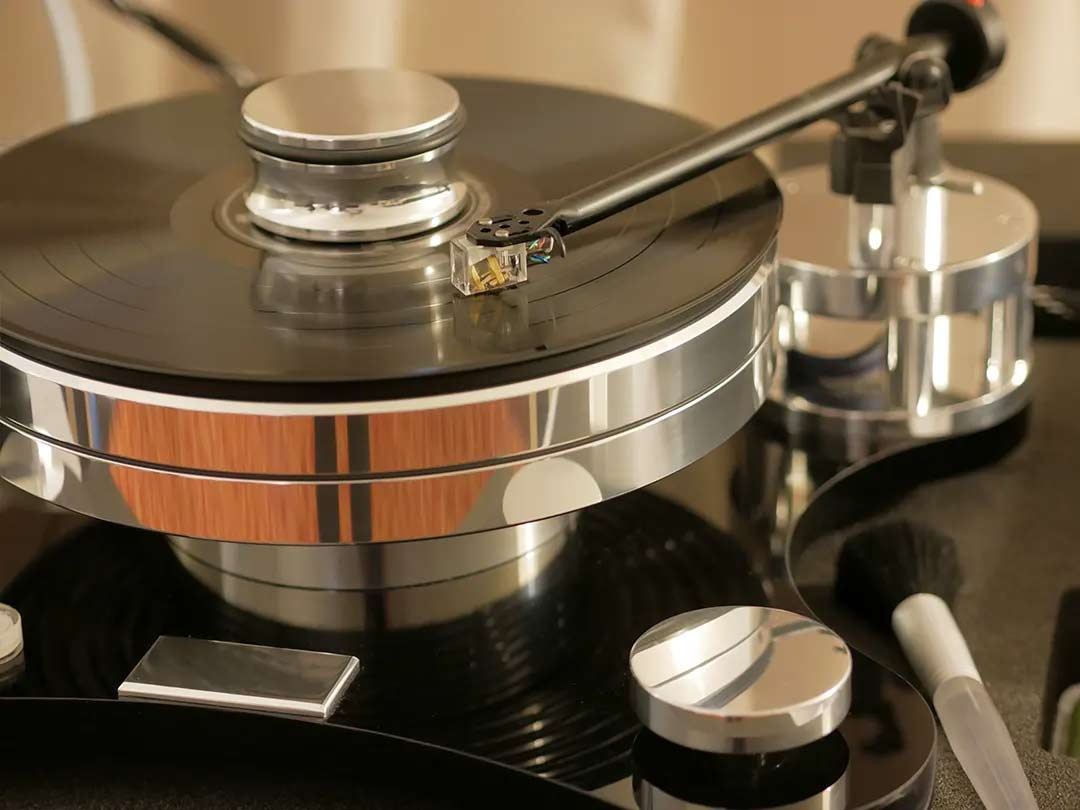 A Beginner’s Guide to Your Turntable System Xssentials